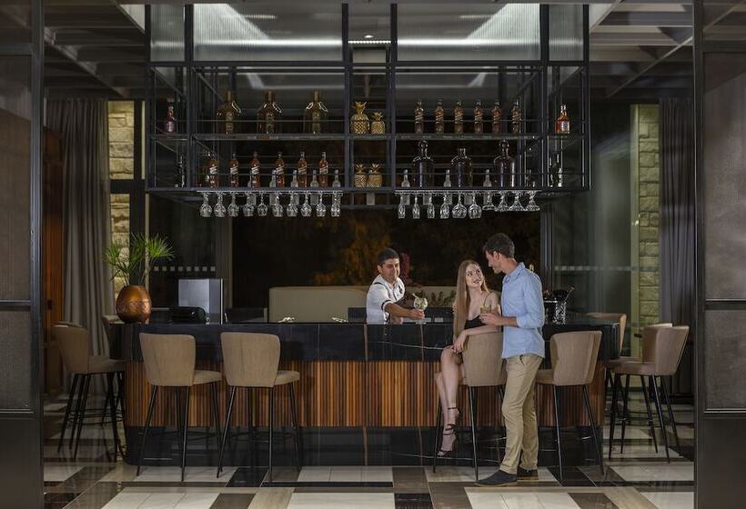 Hotel Aliathon Ionian