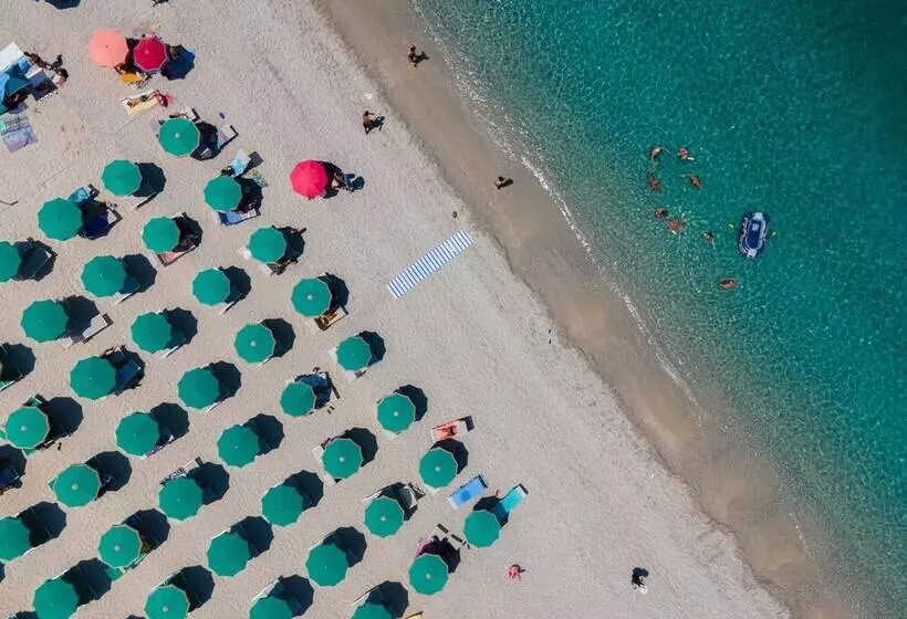 Hotelli Emmesse Di Miceli Michele & C. Sas