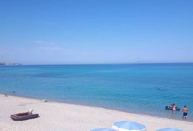 ホテル Emmesse Di Miceli Michele & C. Sas