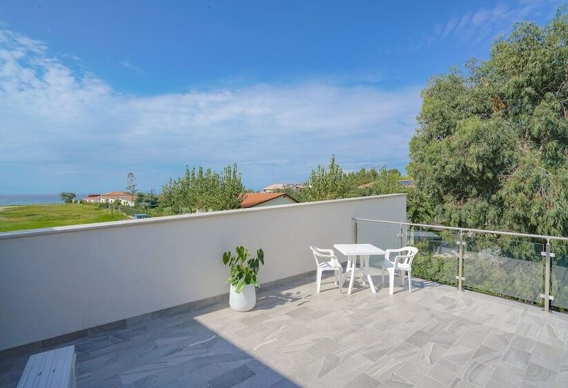 ホテル Emmesse Di Miceli Michele & C. Sas