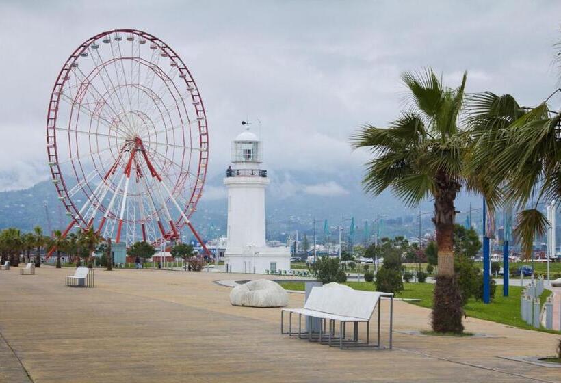 هتل Orbi City Beach