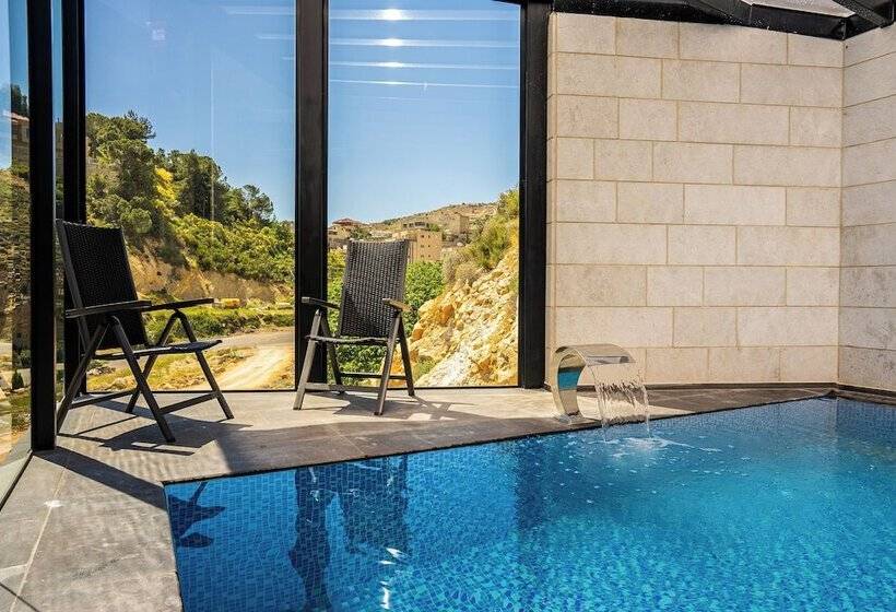 בית מלון כפרי View