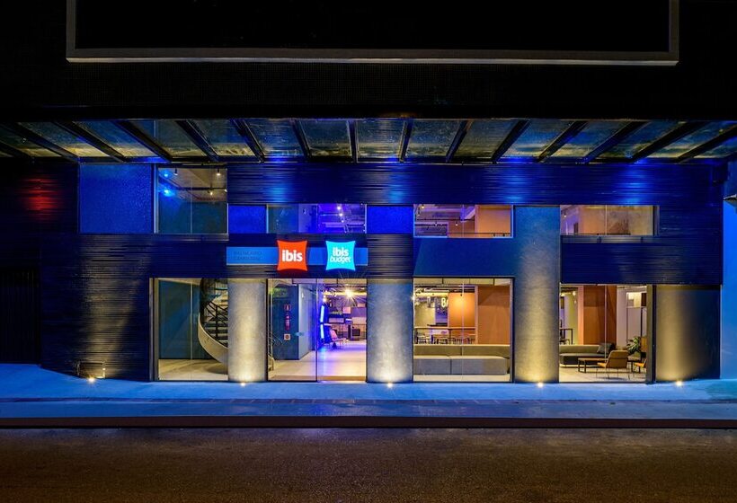 酒店 Ibis Budget Camboriú