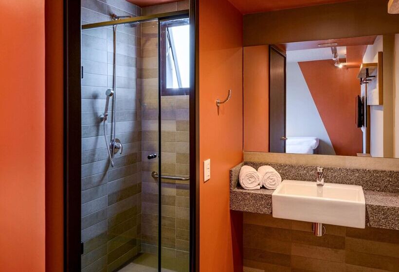 酒店 Ibis Budget Camboriú