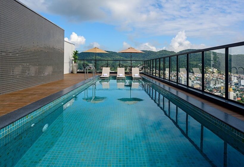 酒店 Ibis Budget Camboriú