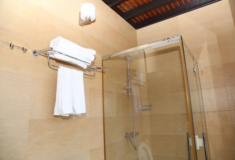 هتل Pandanus Villa