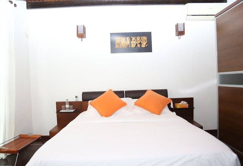 هتل Pandanus Villa