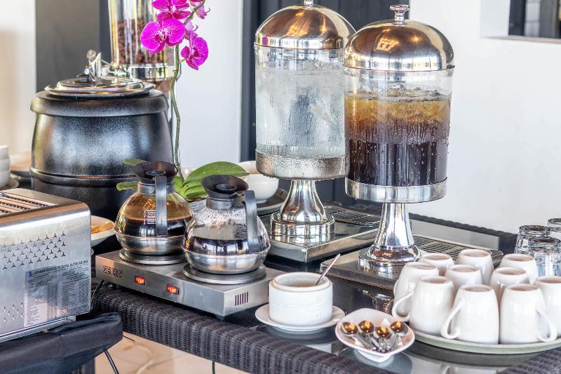 酒店 Surya Melasti Beach Villa