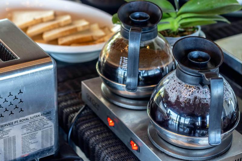 酒店 Surya Melasti Beach Villa