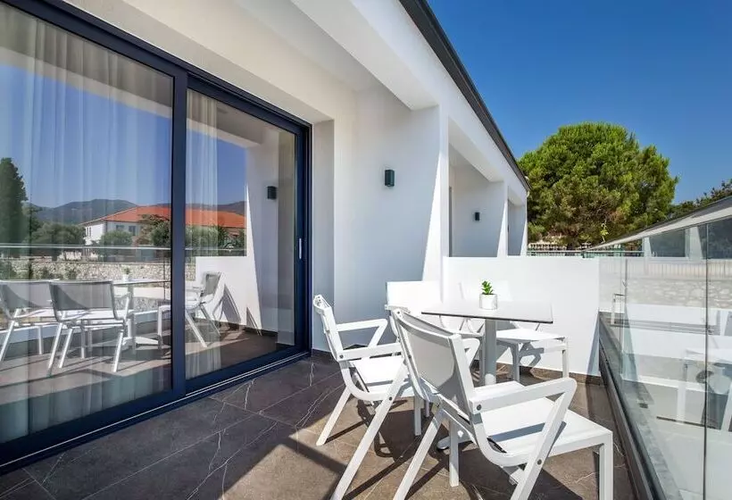 Aamiaismajoitus (B&B) Epicentrum Suites Fresh