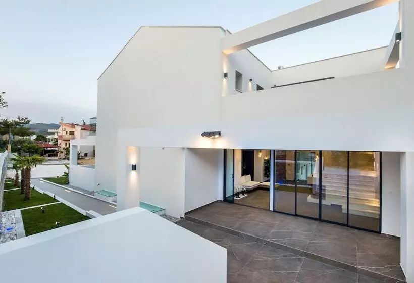 Aamiaismajoitus (B&B) Epicentrum Suites Fresh