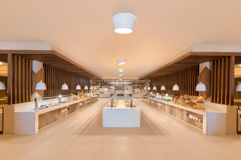 酒店 Royalton Splash Riviera Cancun, An Autograph Collection Allinclusive Resort