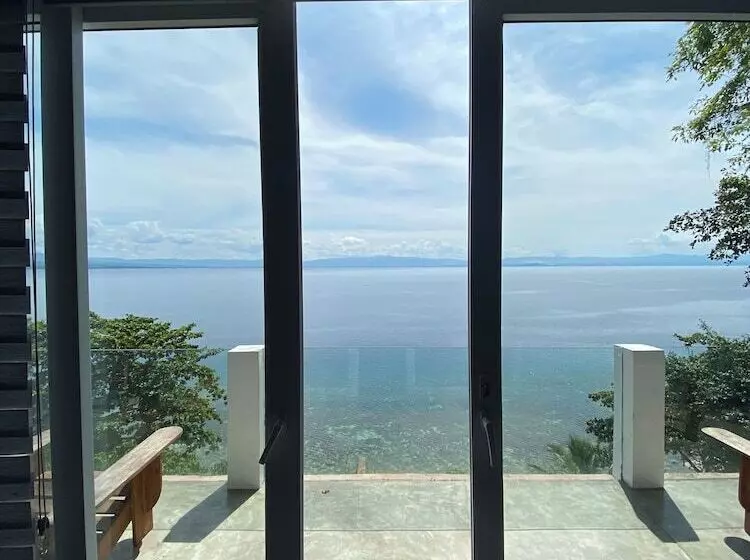 Lomakeskus Fantasy Lodge Samboan Cebu