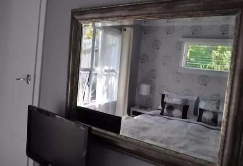 צימר 16 Havelock