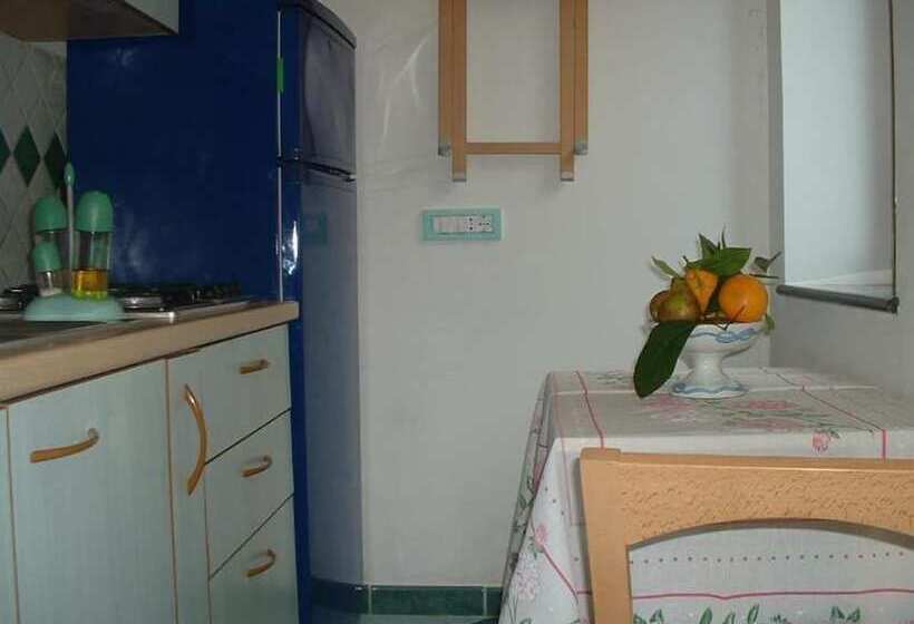 ベッドアンドブレックファースト Giardino Dei Limoni