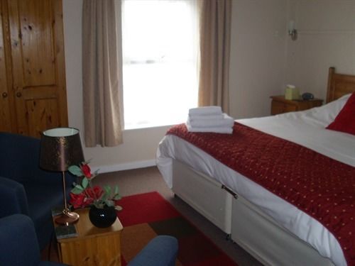 مبيت وإفطار Silverstone House