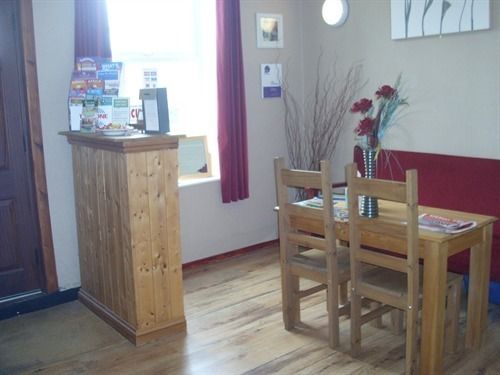 مبيت وإفطار Silverstone House