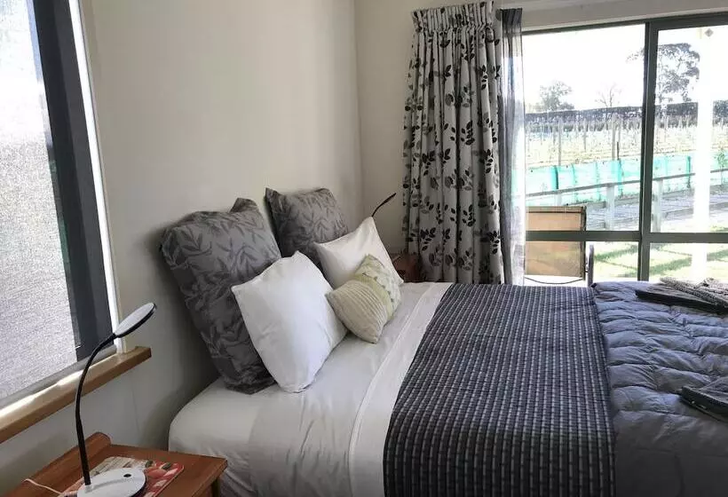 Bluebell Lodge And Cottage