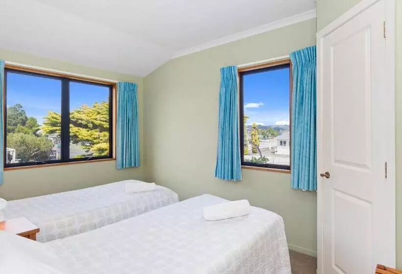 Boatshed Motel Apartments