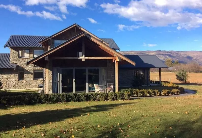 Golf Course Road Chalets