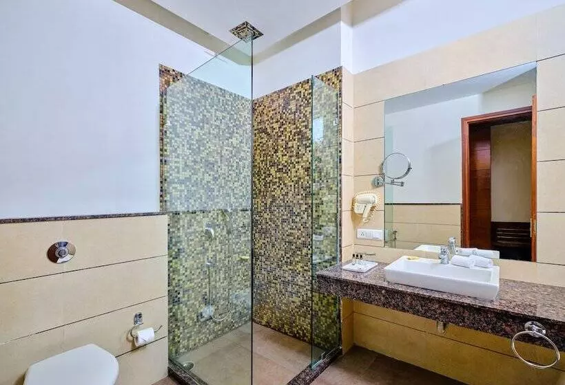 فندق Best Western Country Woods Ambala