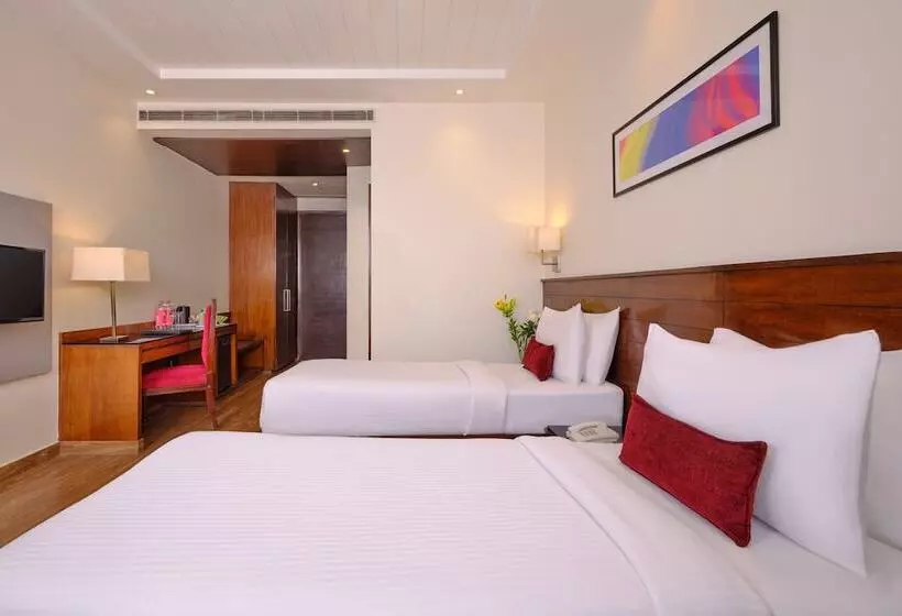 فندق Best Western Country Woods Ambala