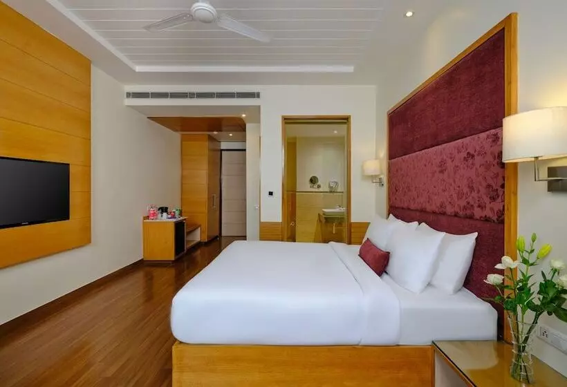 فندق Best Western Country Woods Ambala