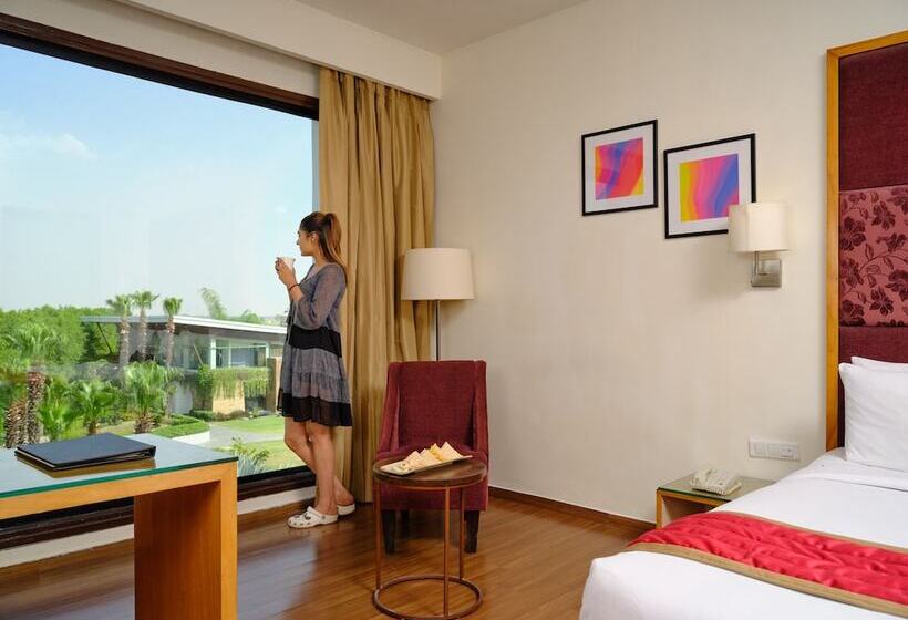 فندق Best Western Country Woods Ambala