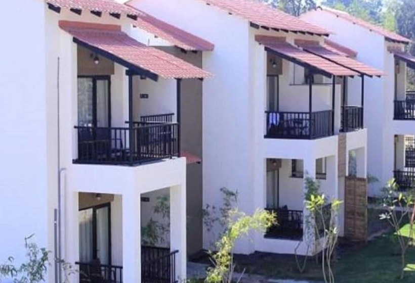 Hotel Club Mahindra Kanha