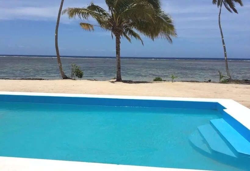 هتل Coral Lagoon Fiji Resort