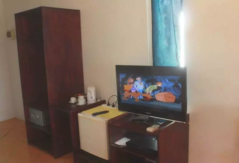 هتل Coral Lagoon Fiji Resort