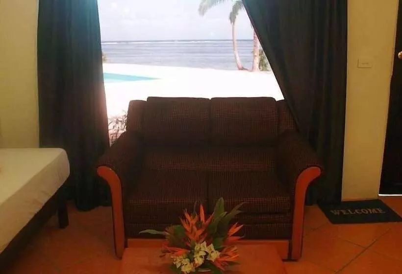 هتل Coral Lagoon Fiji Resort