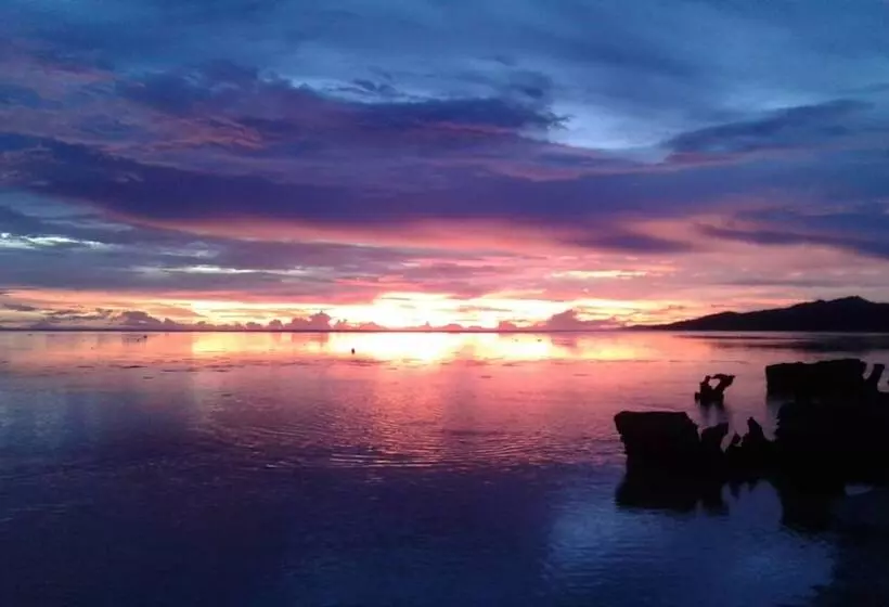 هتل Coral Lagoon Fiji Resort