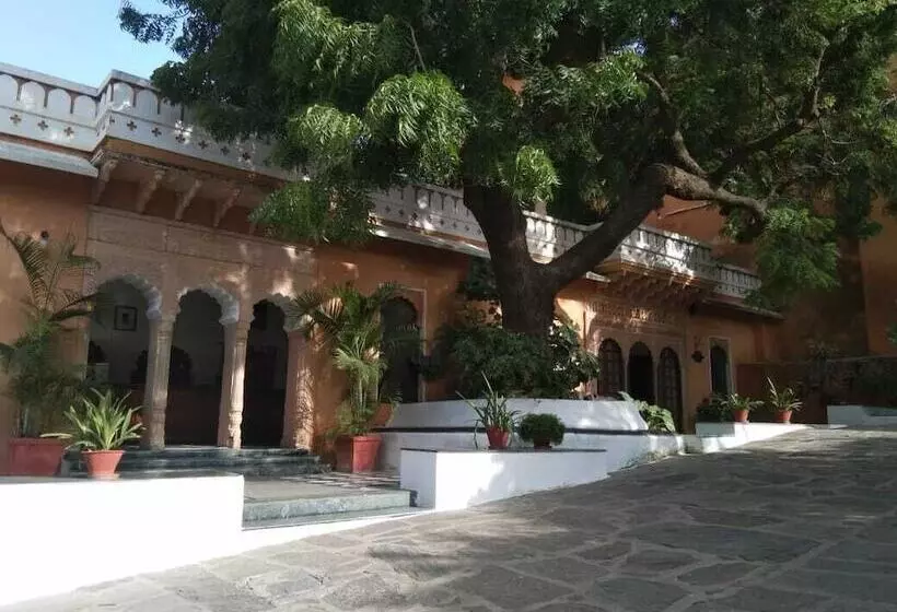 酒店 Deogarh Mahal