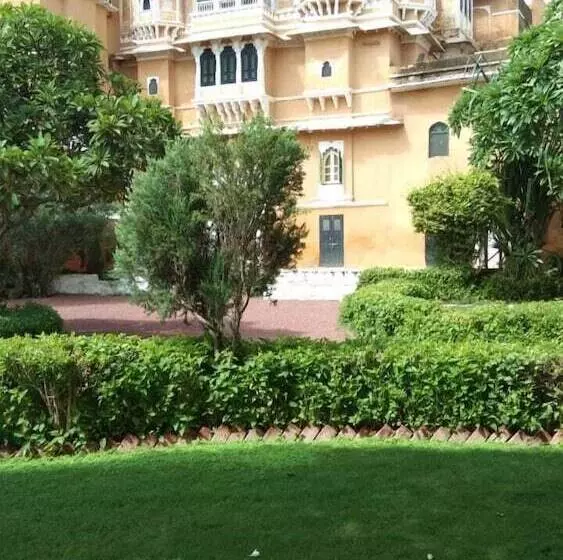 酒店 Deogarh Mahal