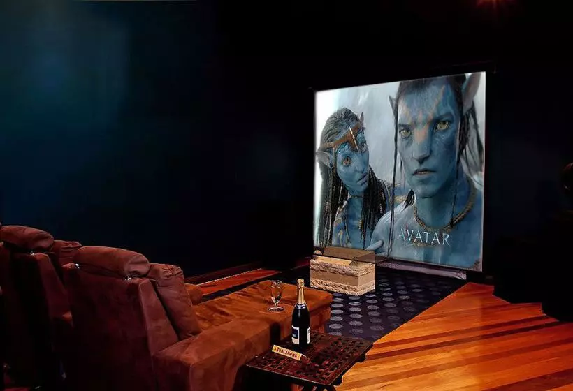 ホテル Escarpment Retreat & Day Spa For Couples