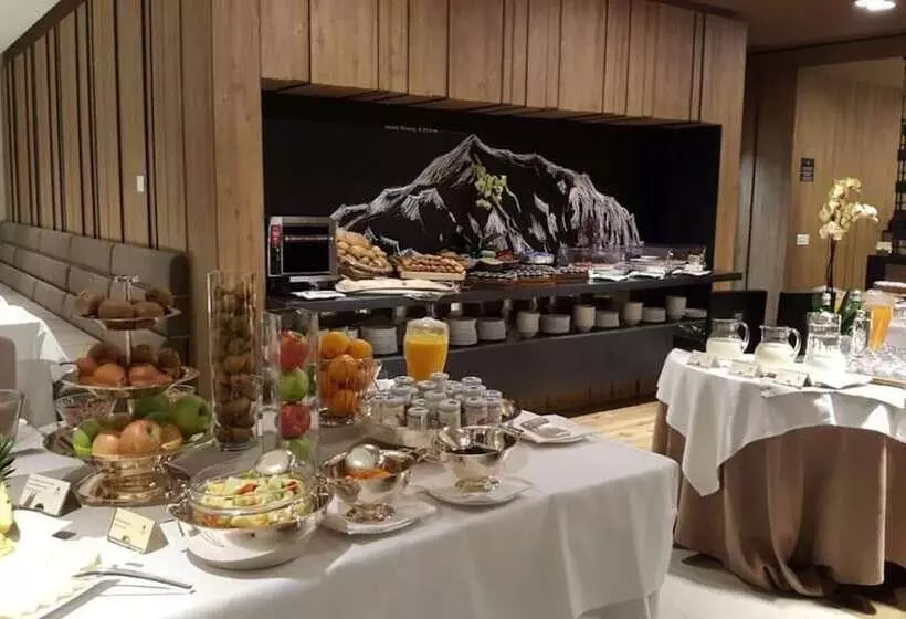 Grand Hotel Courmayeur Mont Blanc, By R Collection Hotels