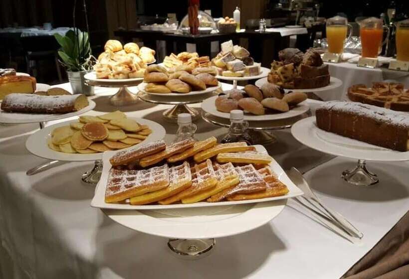 Grand Hotel Courmayeur Mont Blanc, By R Collection Hotels