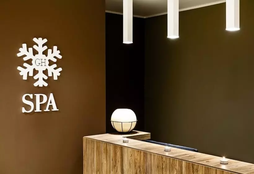 Grand Hotel Courmayeur Mont Blanc, By R Collection Hotels