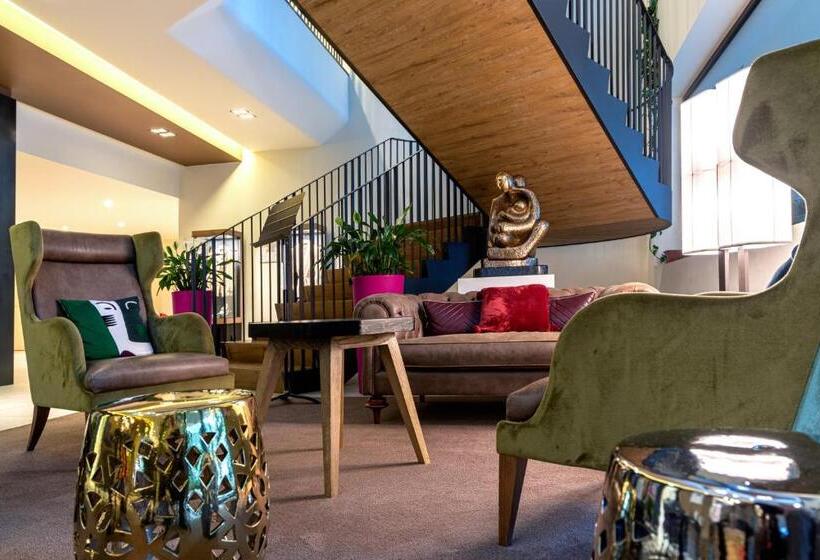 Grand Hotel Courmayeur Mont Blanc, By R Collection Hotels