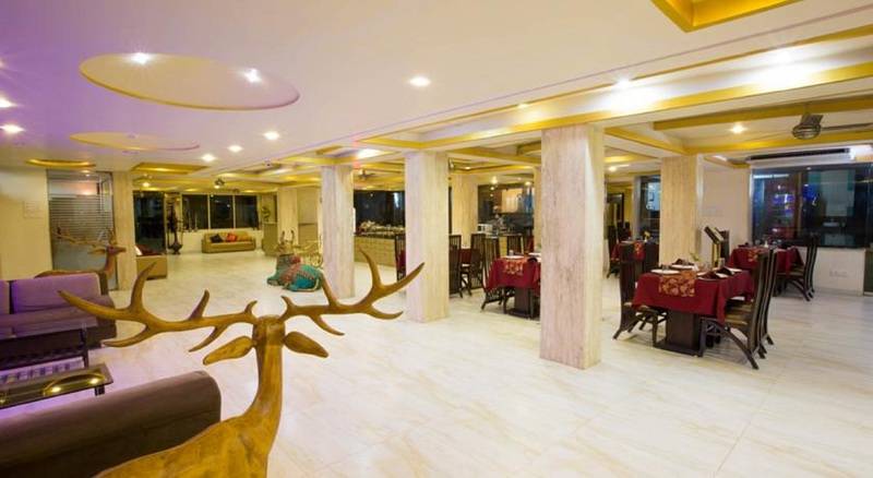 Отель Grandeur De Sanchi  Luxury Beach Resort & Spa