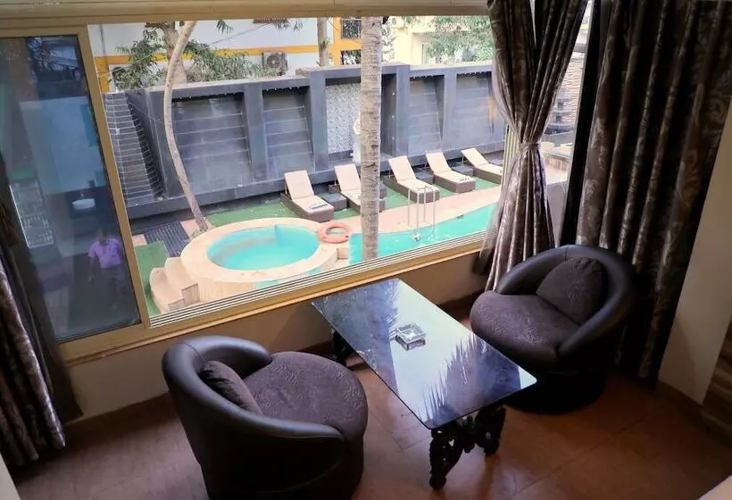 Hotel Grandeur De Sanchi Luxury Beach Resort & Spa