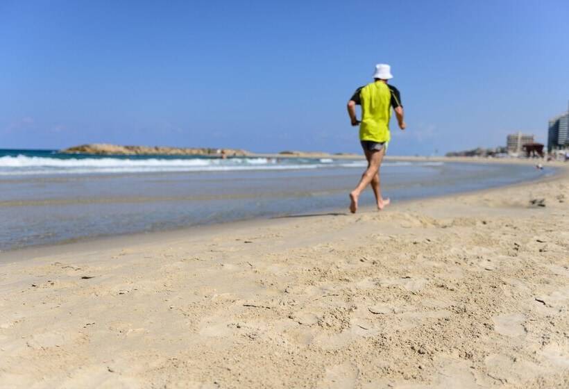 Отель Herods Herzliya