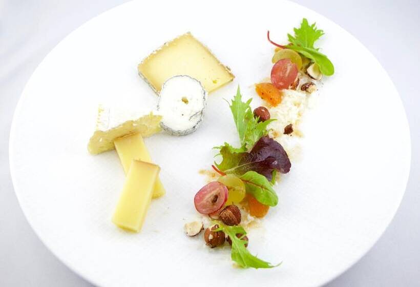 ホテル L Esturgeon