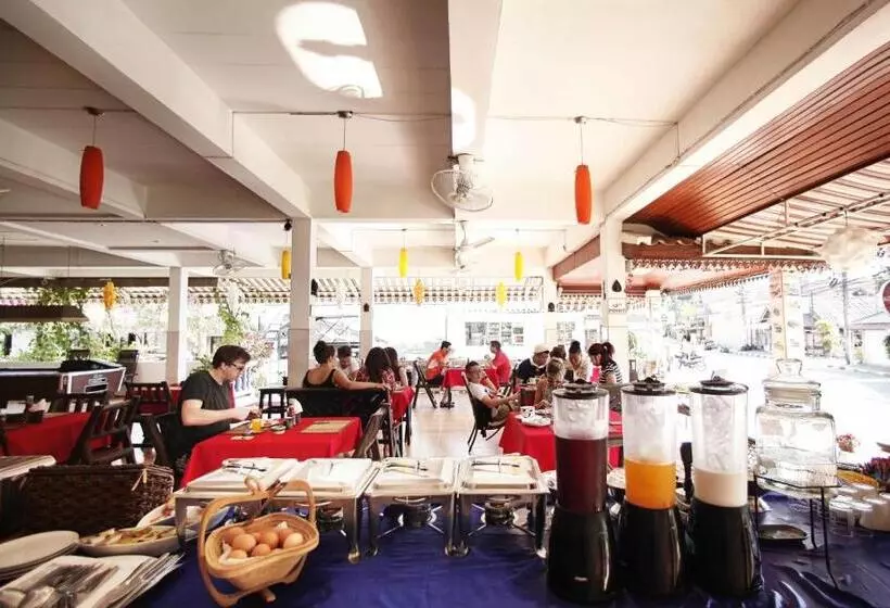 هتل Lotus Friendly