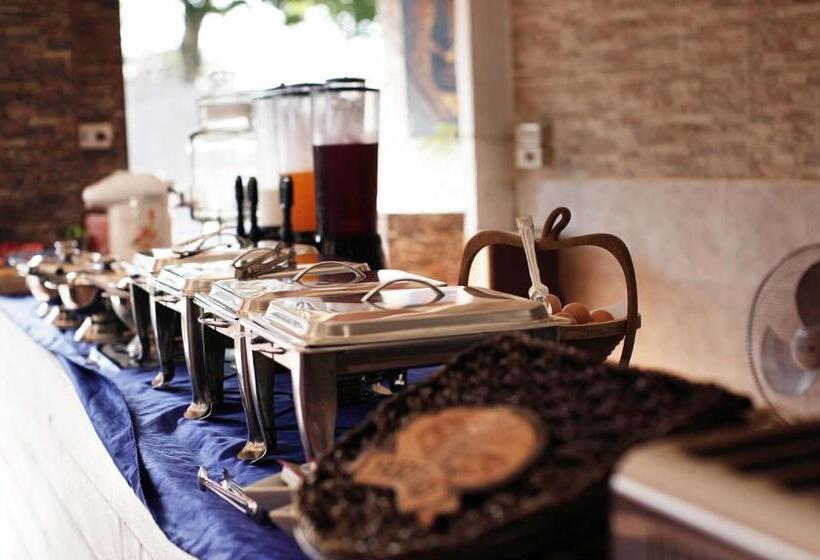 هتل Lotus Friendly