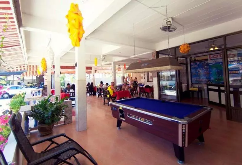 هتل Lotus Friendly