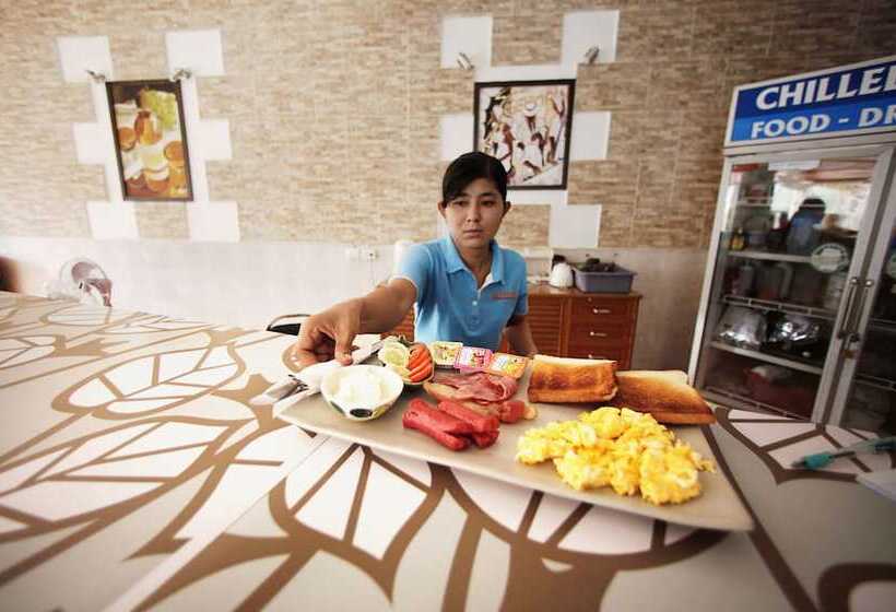 هتل Lotus Friendly