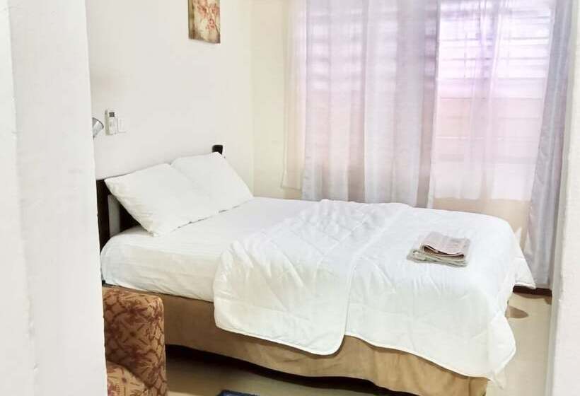 Marrets International Hotel Express