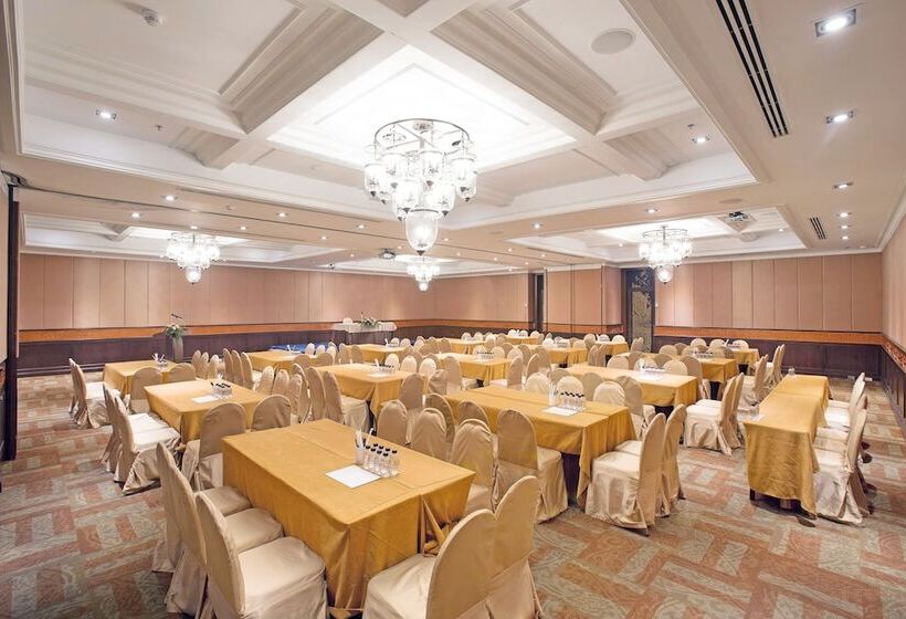 Mida Grande Hotel Dhavaravati Nakhon Pathom Sha Plus